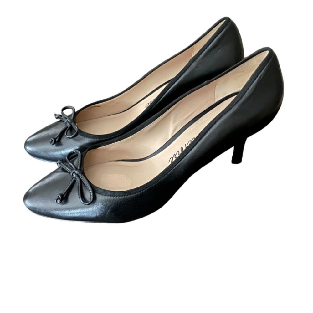 Pour La Victoire Black Leather Bow Tie Heels 9